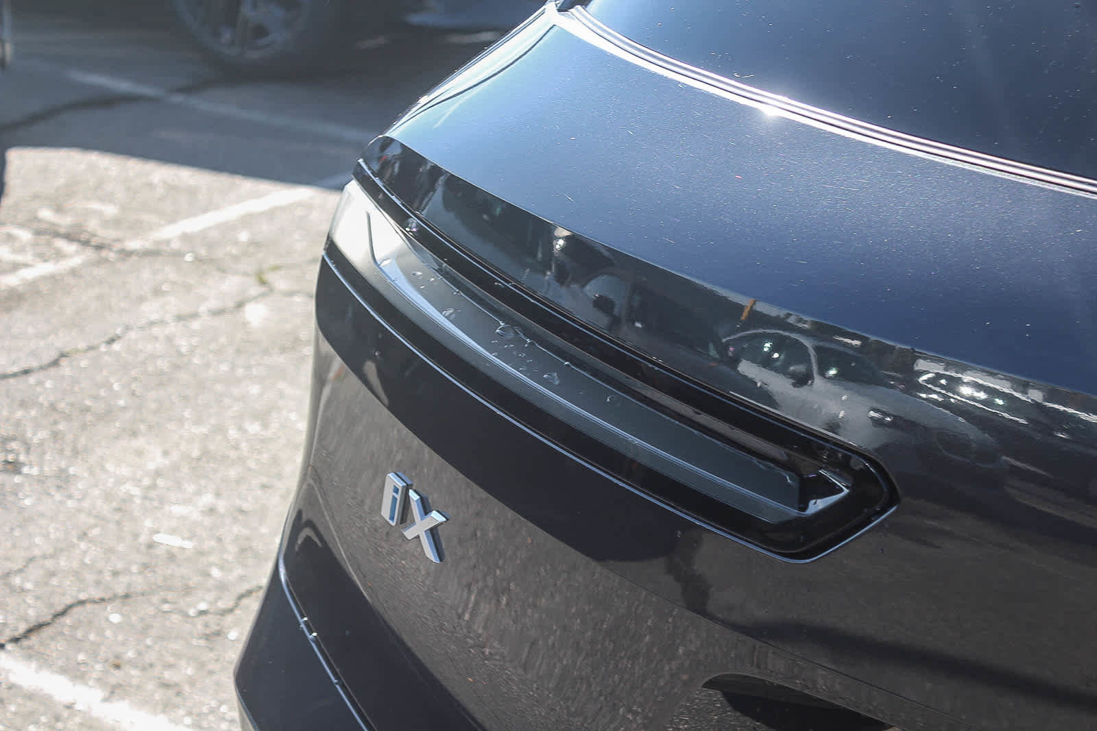 Certified 2023 BMW iX xDrive50 w/ Sport Package image 7