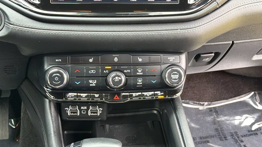 Used 2022 Dodge Durango GT AWD/4WD image 12