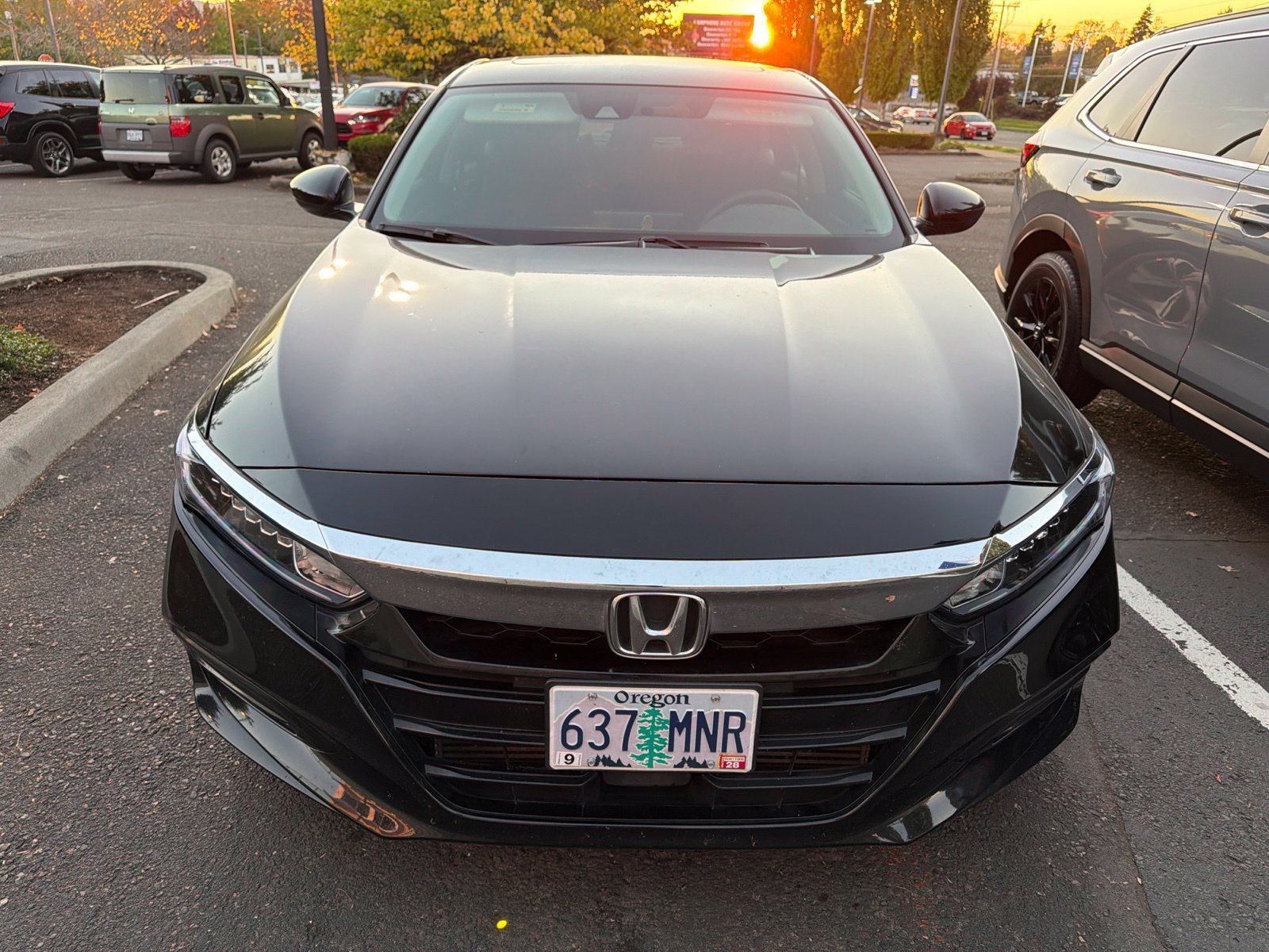 Used 2018 Honda Accord EX image 2