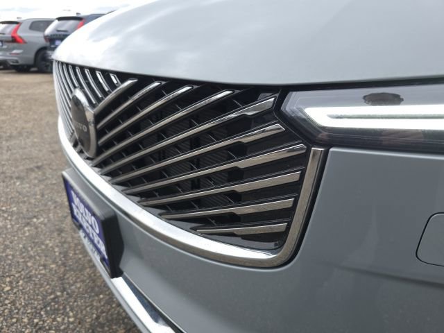 Certified 2025 Volvo XC90 B5 Plus image 14