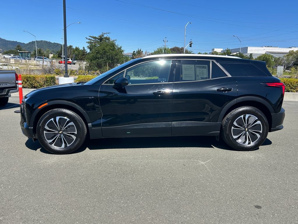 Used 2024 Chevrolet Blazer EV LT AWD/4WD image 2