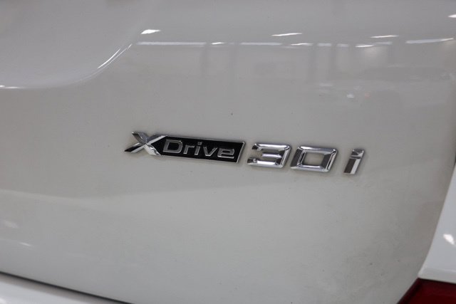 Used 2021 BMW X3 xDrive30i w/ Convenience Package AWD/4WD image 11