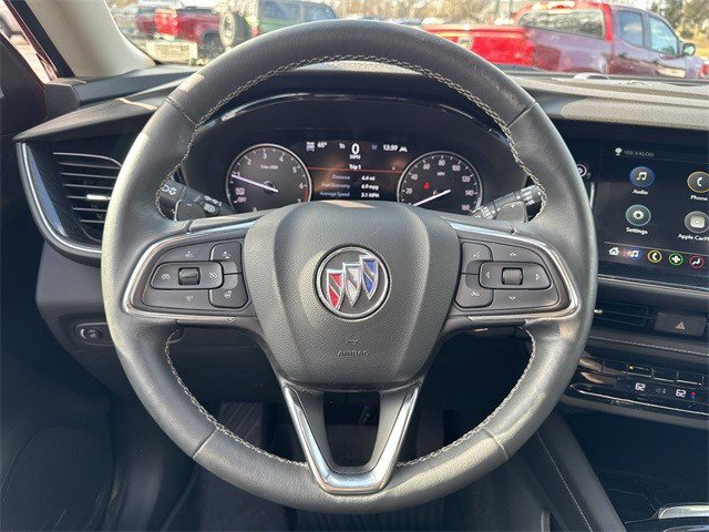 Used 2023 Buick Envision Essence image 14