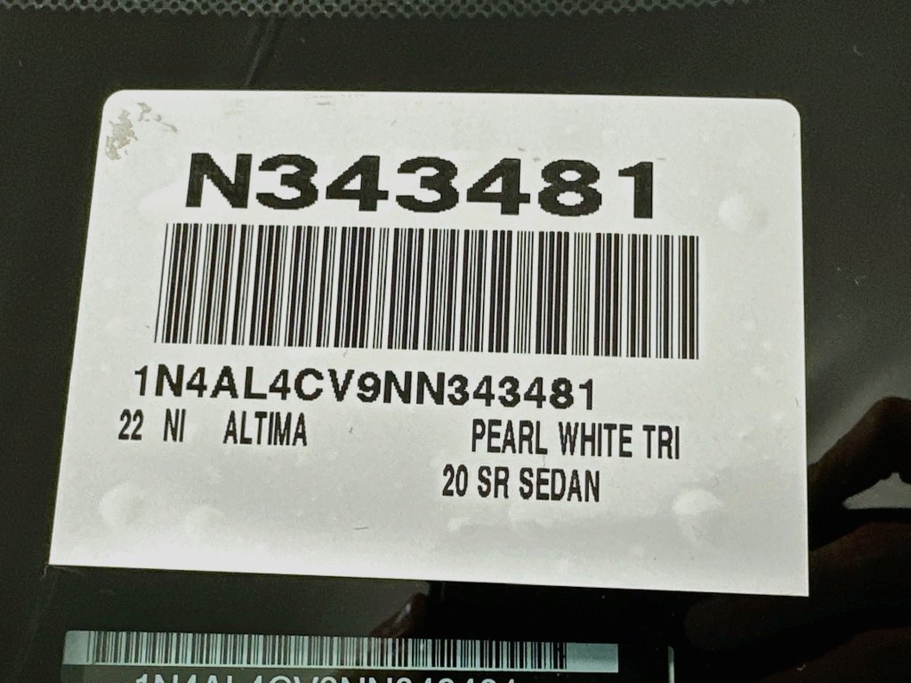 Used 2022 Nissan Altima 2.0 SR FWD image 25