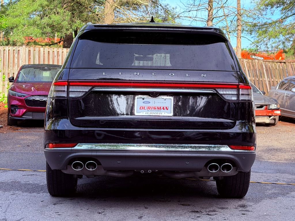 Certified 2023 Lincoln Aviator AWD w/ Premium Package image 6