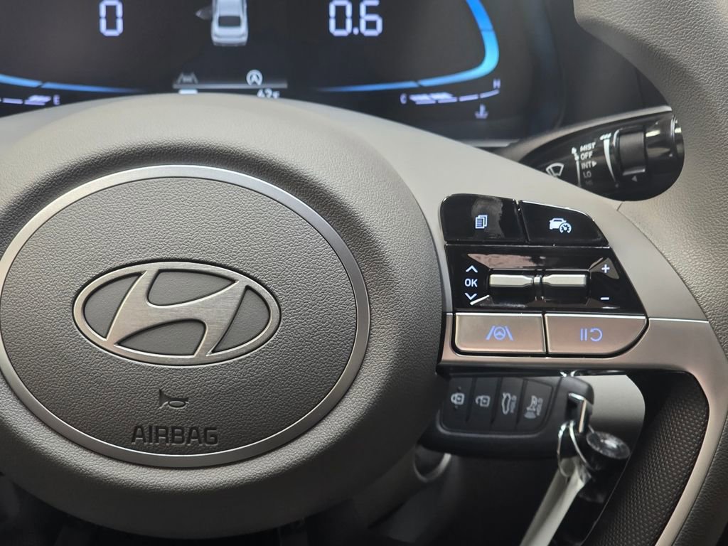 New 2026 Hyundai Elantra SE image 15