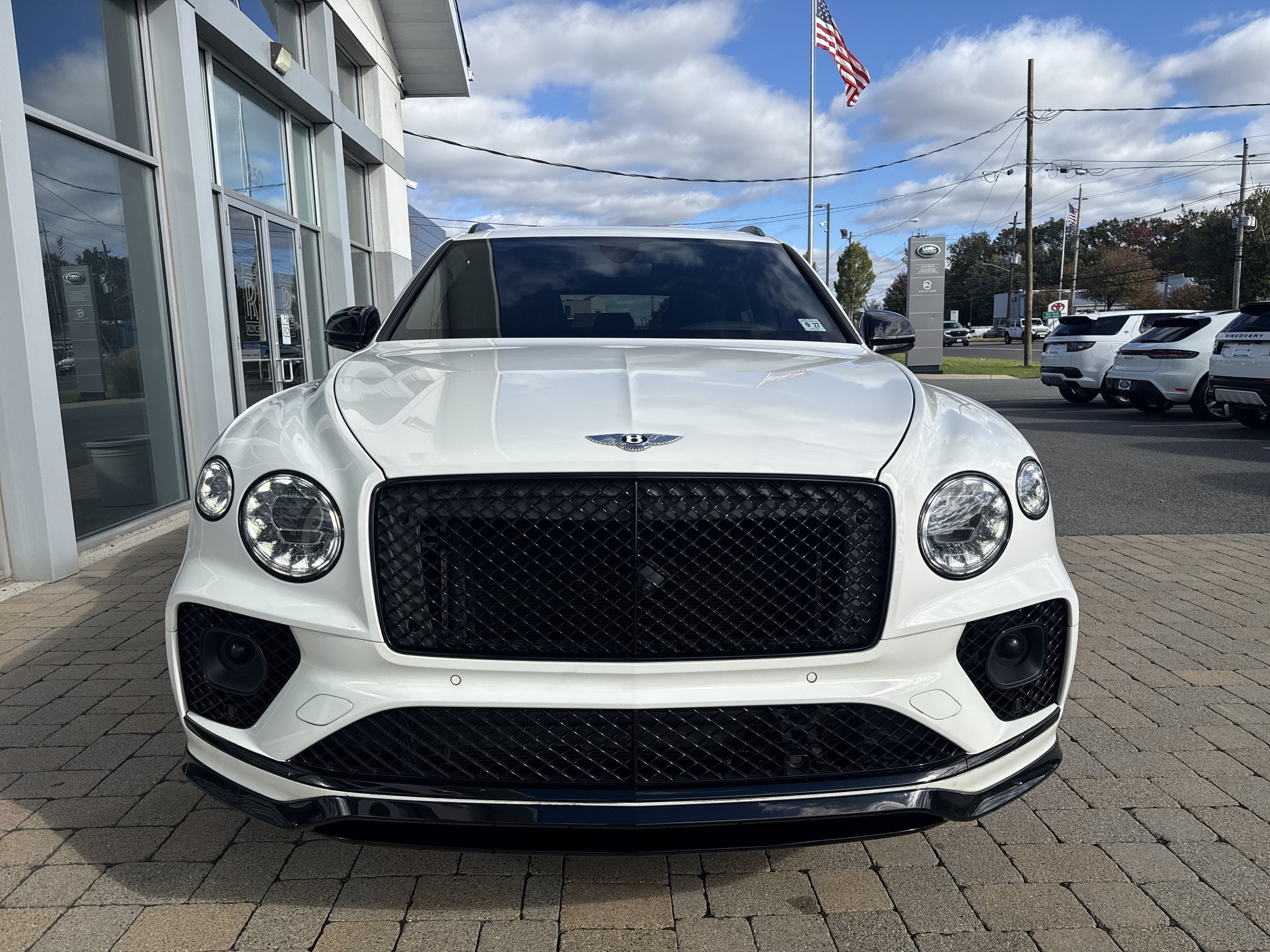 Used 2022 Bentley Bentayga AWD/4WD image 42