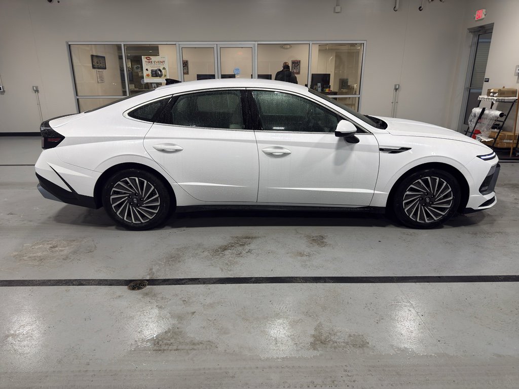 Used 2024 Hyundai Sonata SEL image 6