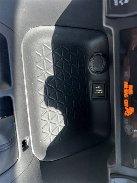 Used 2024 Toyota RAV4 XLE image 23