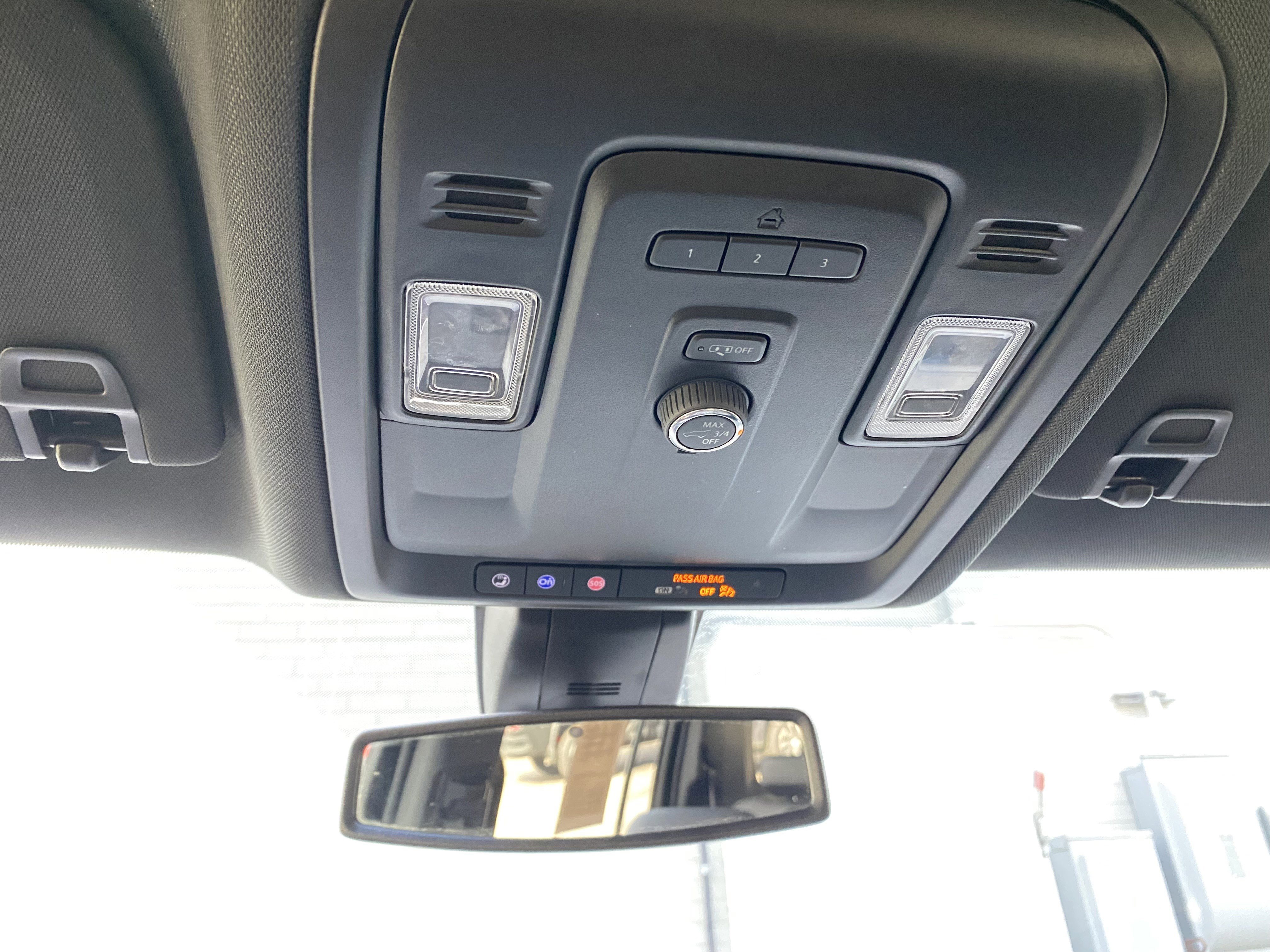 Used 2022 Chevrolet Suburban Z71 AWD/4WD image 32