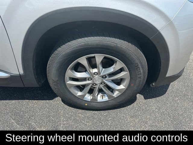 Used 2020 Hyundai Santa Fe SE AWD/4WD image 5