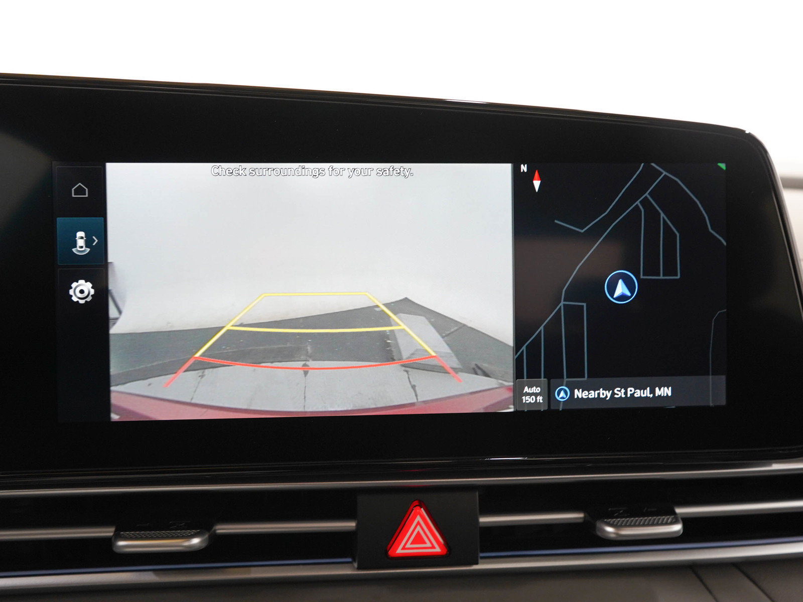 Used 2025 Hyundai Elantra SEL FWD image 26