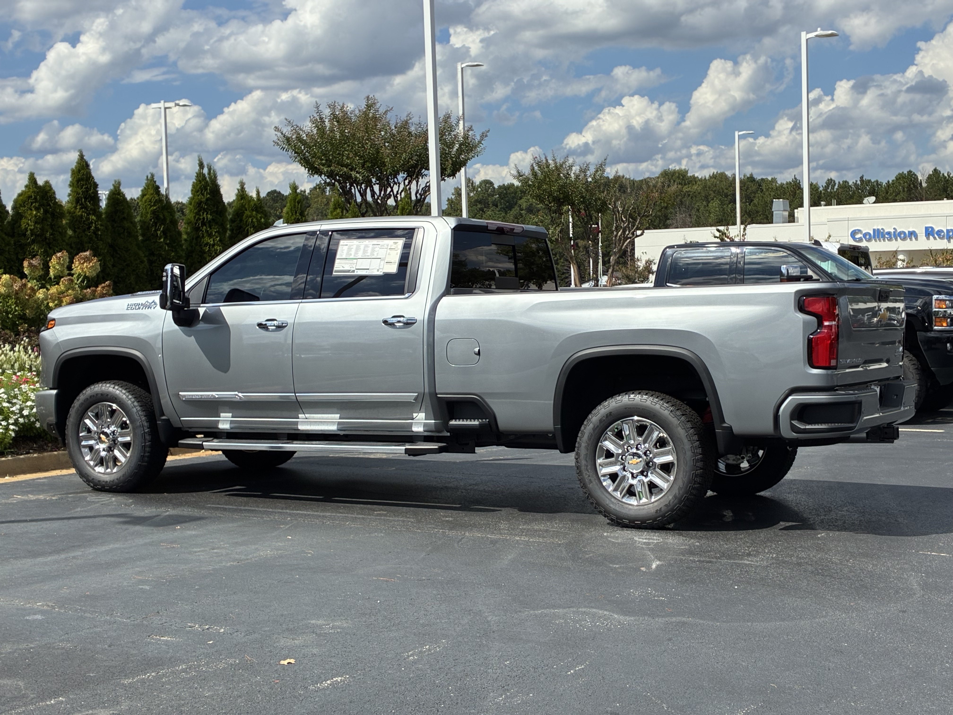 New 2026 Chevrolet Silverado 3500 High Country w/ High Country Premium Package AWD/4WD image 10