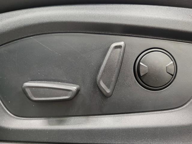 Used 2023 Ford Explorer XLT w/ Equipment Group 202A image 19