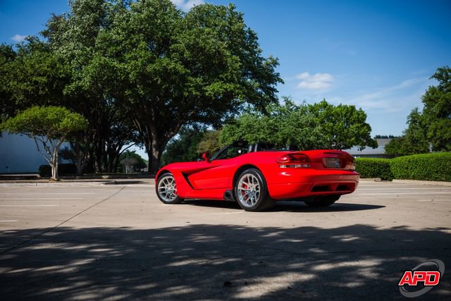 Used 2004 Dodge Viper SRT-10 image 20