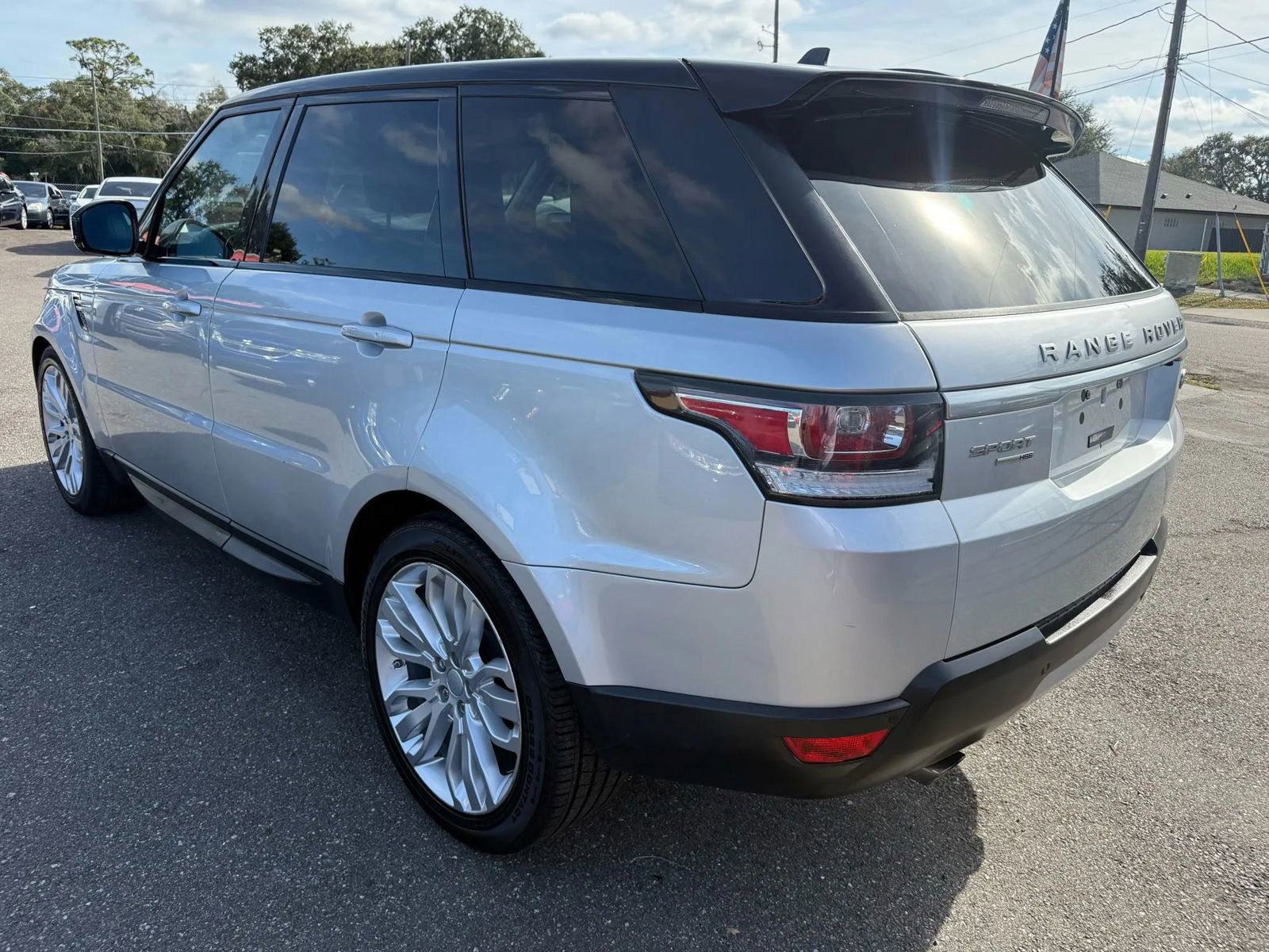 Used 2016 Land Rover Range Rover Sport HSE AWD/4WD image 7