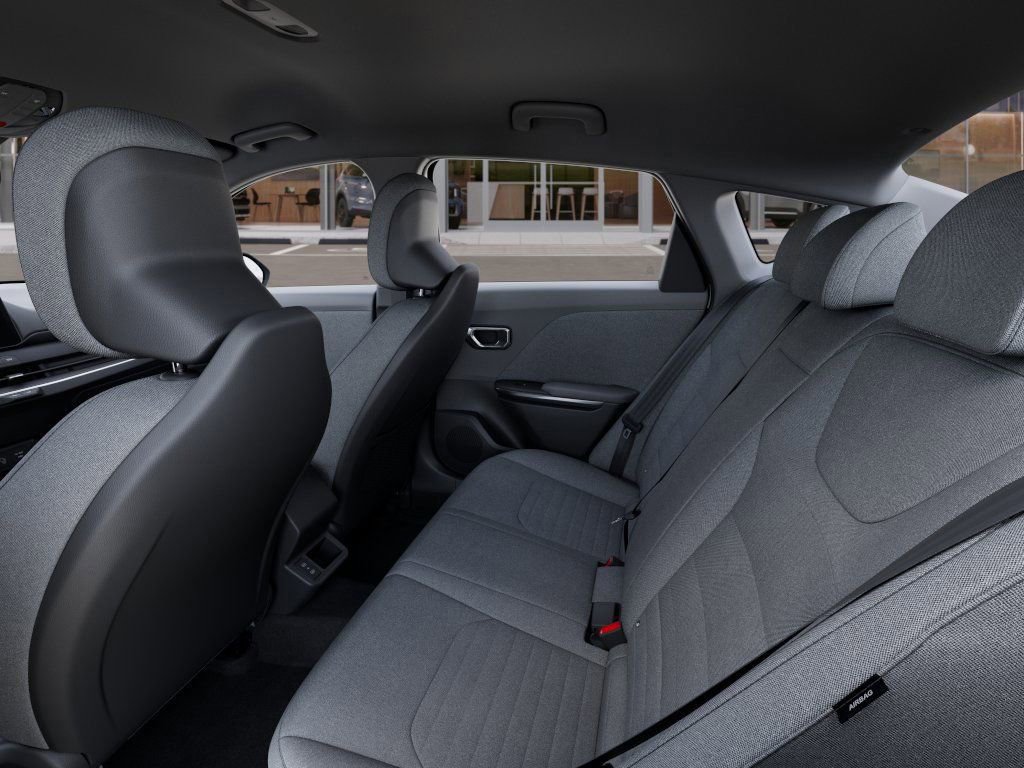 New 2025 Kia K4 EX image 19