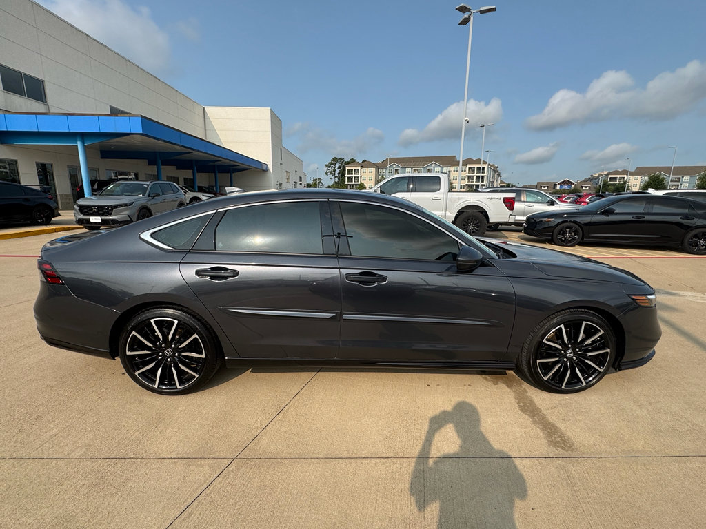 Certified 2025 Honda Accord Touring image 9