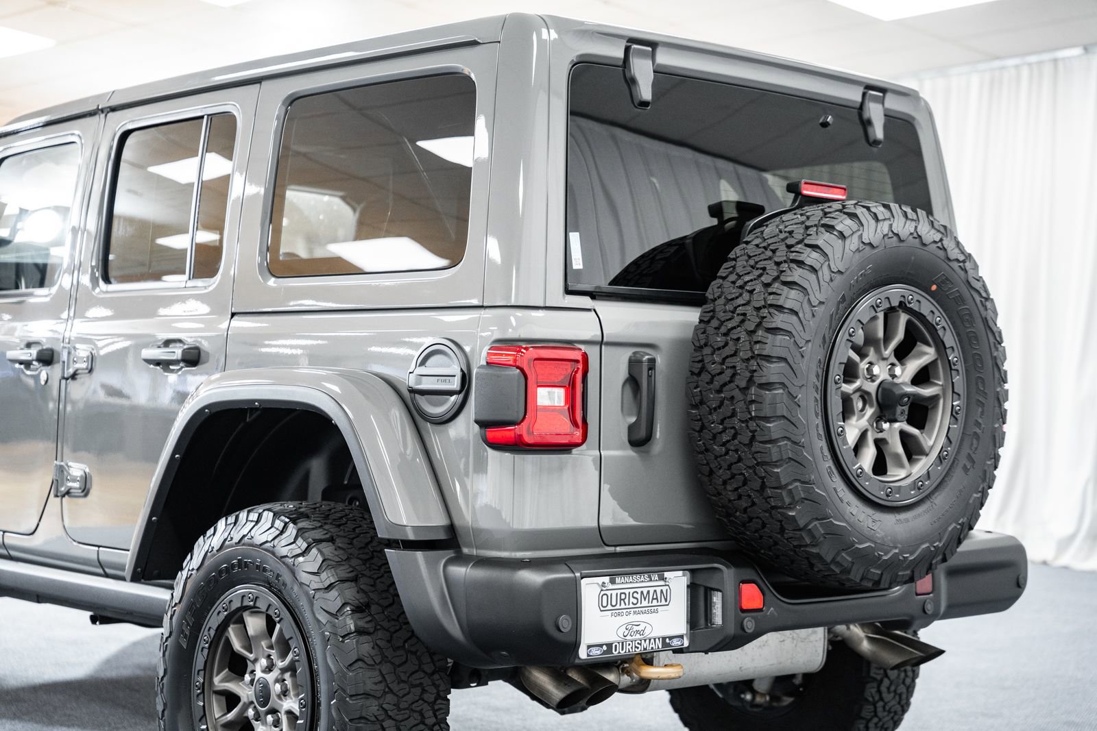 Used 2023 Jeep Wrangler Rubicon 392 image 6