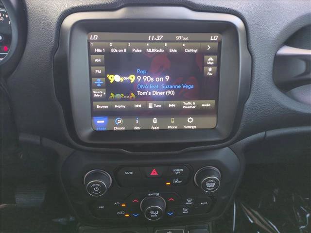 Used 2022 Jeep Renegade Altitude image 15