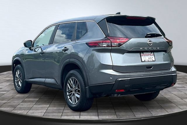 Used 2025 Nissan Rogue S FWD image 4