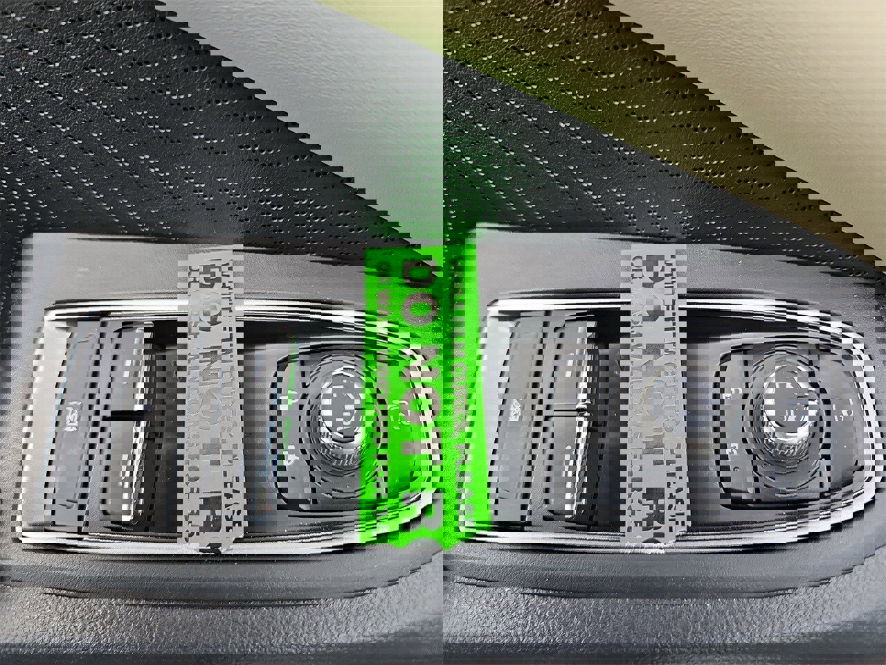 Certified 2025 Subaru Ascent Limited image 30