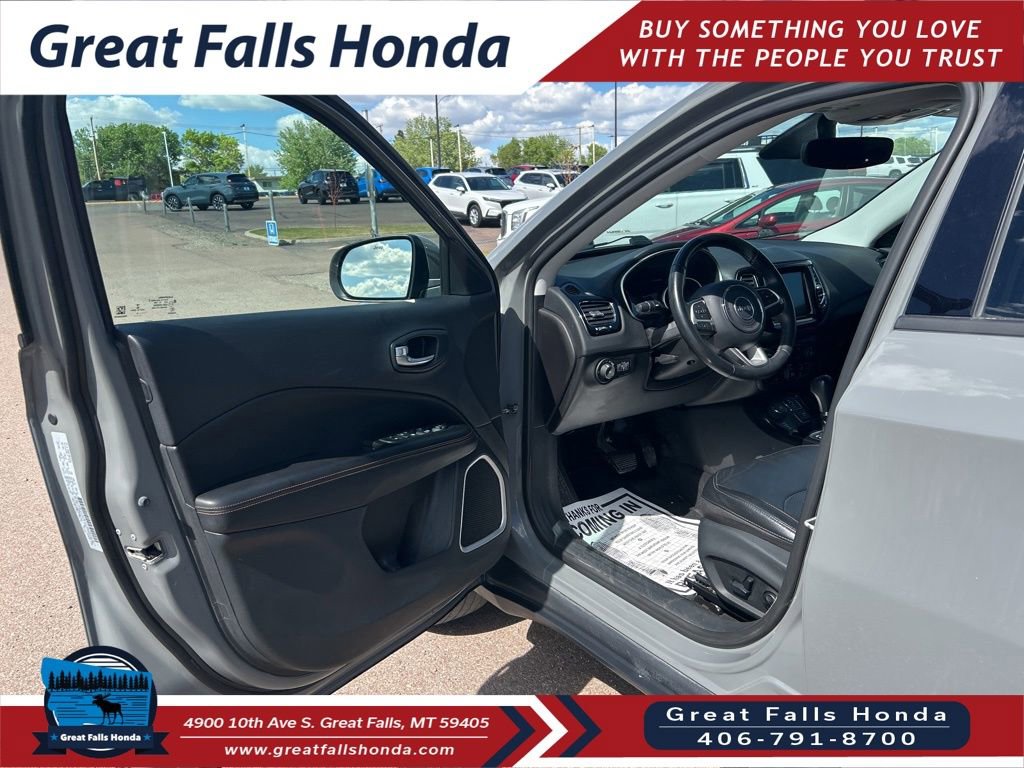 Used 2019 Jeep Compass Limited AWD/4WD image 11