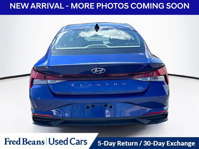 Used 2022 Hyundai Elantra SEL w/ Cargo Package image 6