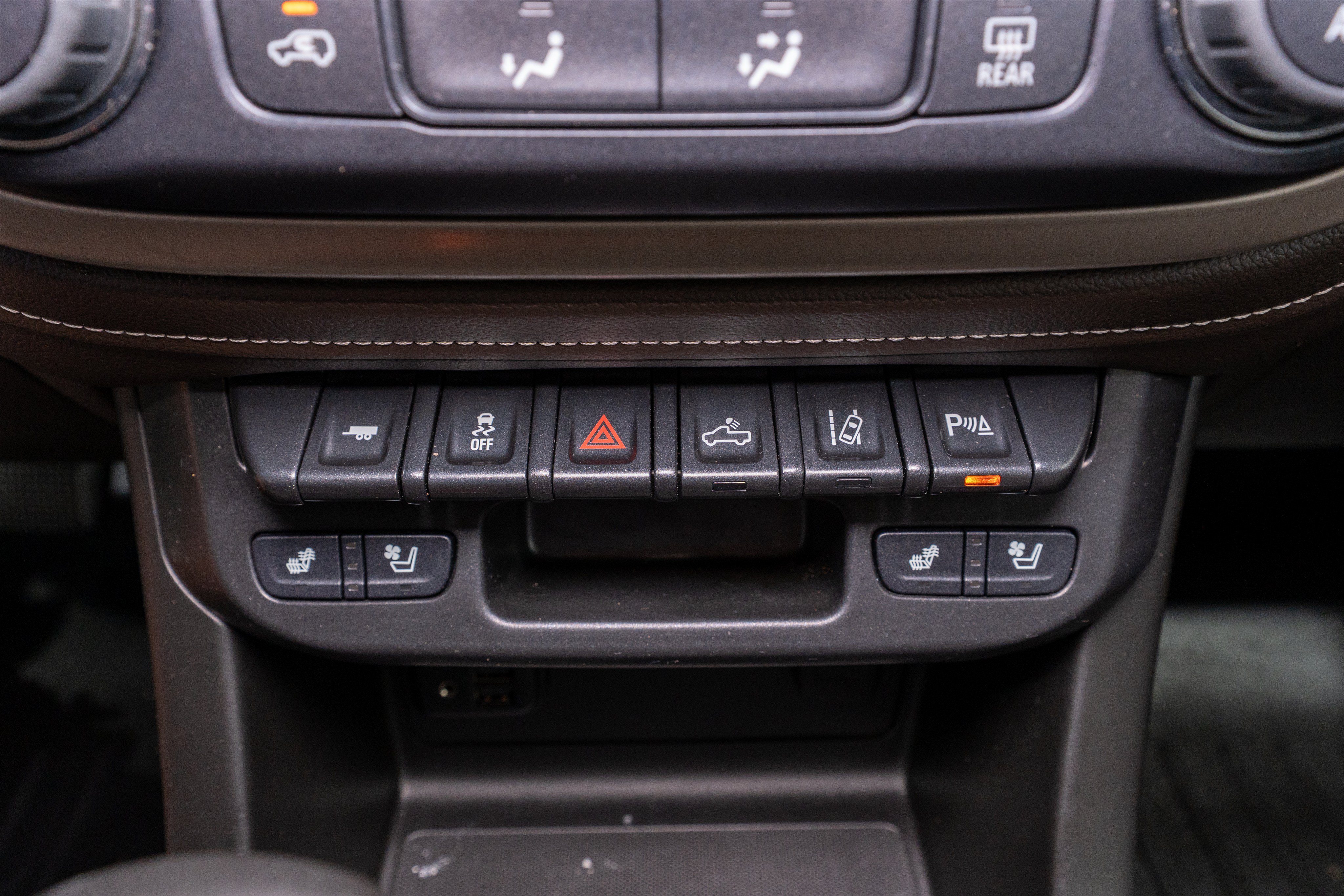 Used 2022 GMC Canyon Denali AWD/4WD image 23