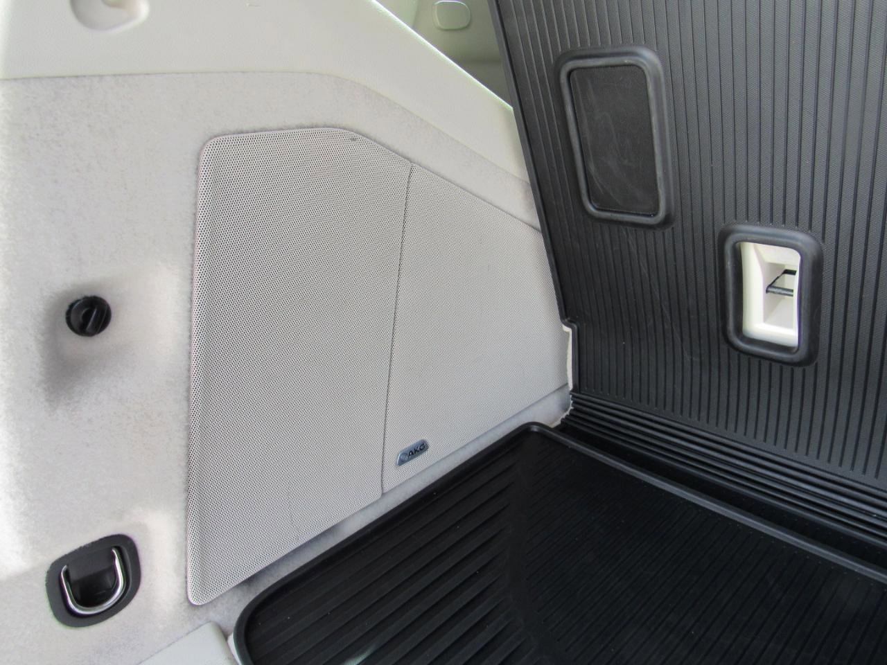 Used 2021 Cadillac Escalade Premium Luxury Platinum image 44