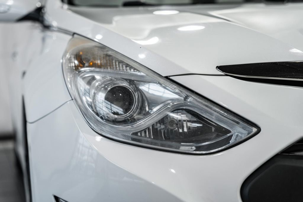 Used 2014 Hyundai Sonata Hybrid image 13