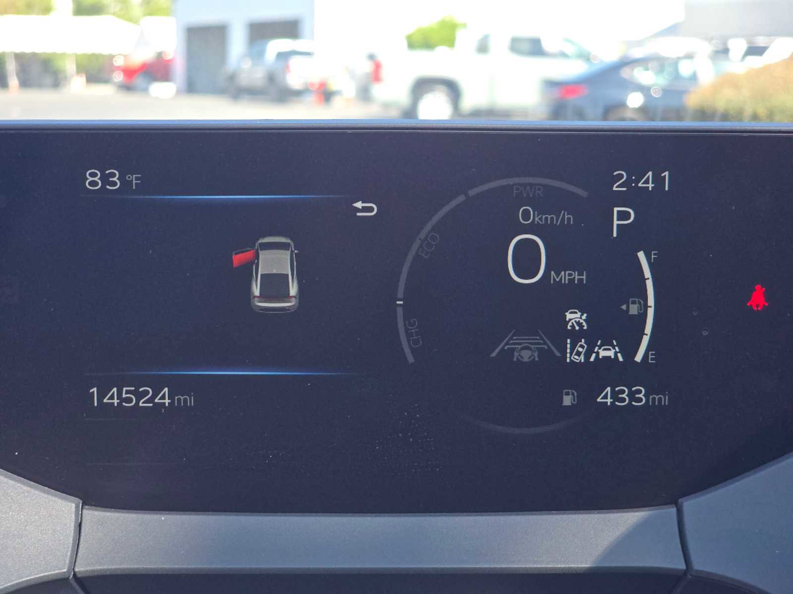 Used 2025 Toyota Prius XLE FWD image 25