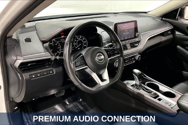 Used 2023 Nissan Altima 2.5 SR AWD/4WD image 23