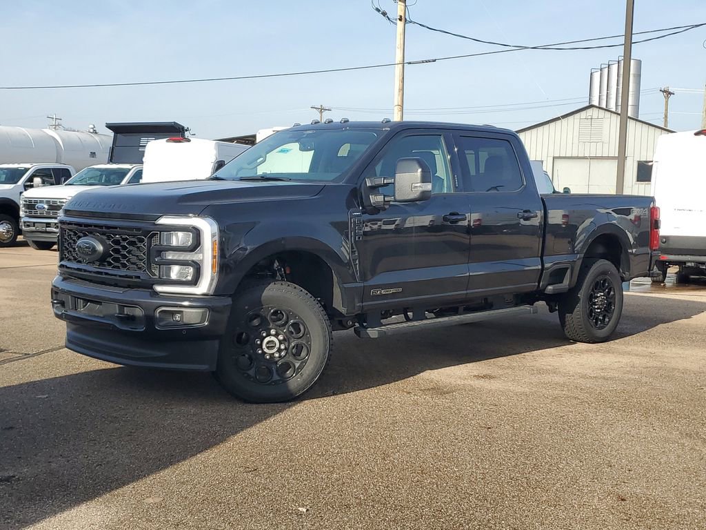 New 2026 Ford F250 Lariat w/ Black Appearance Package image 33