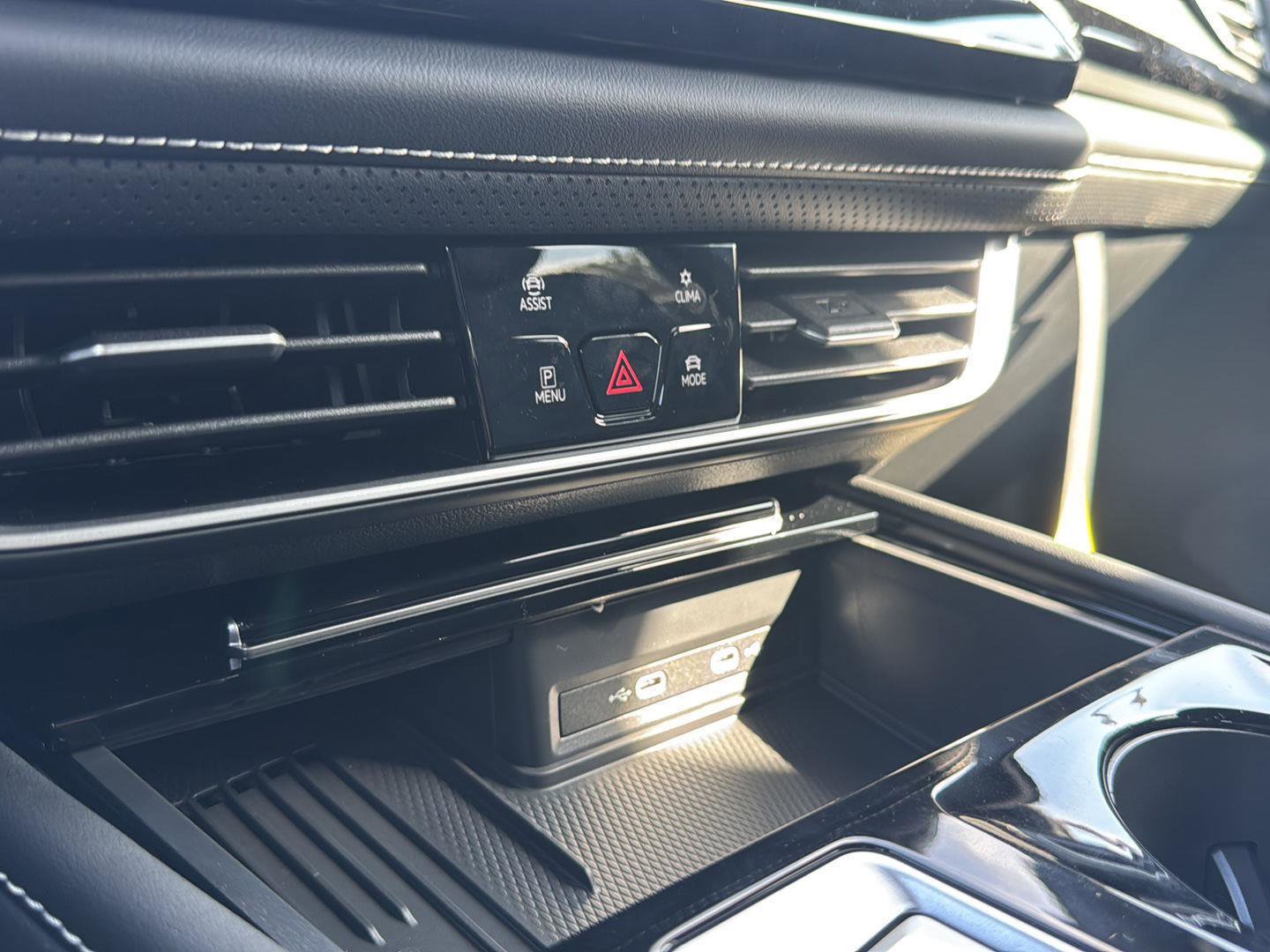 New 2026 Volkswagen Atlas Cross Sport SE image 18