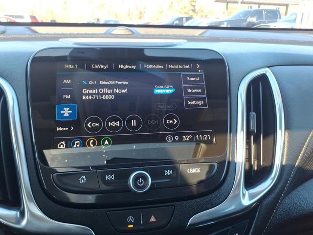 Used 2024 Chevrolet Equinox Premier image 17