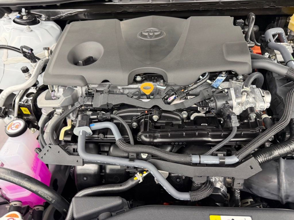 Used 2026 Toyota Camry SE FWD image 38