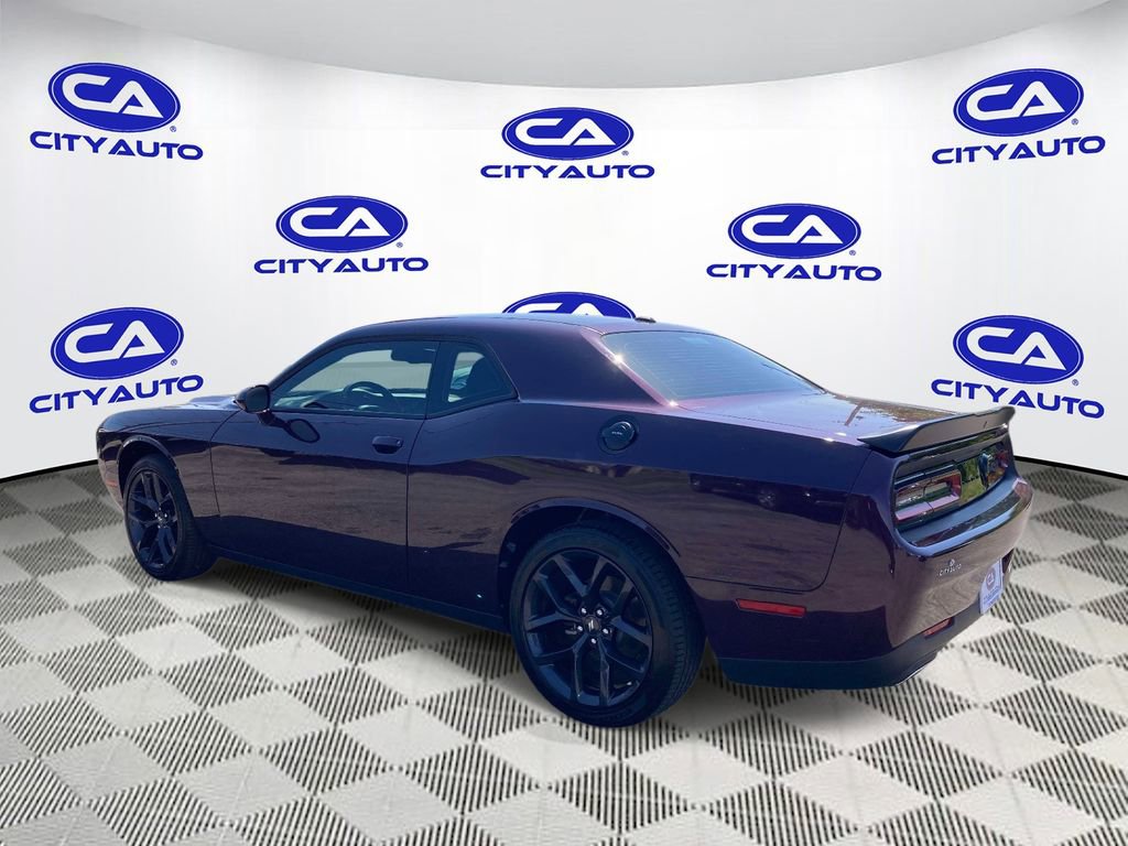 Used 2021 Dodge Challenger SXT w/ Blacktop Package image 5