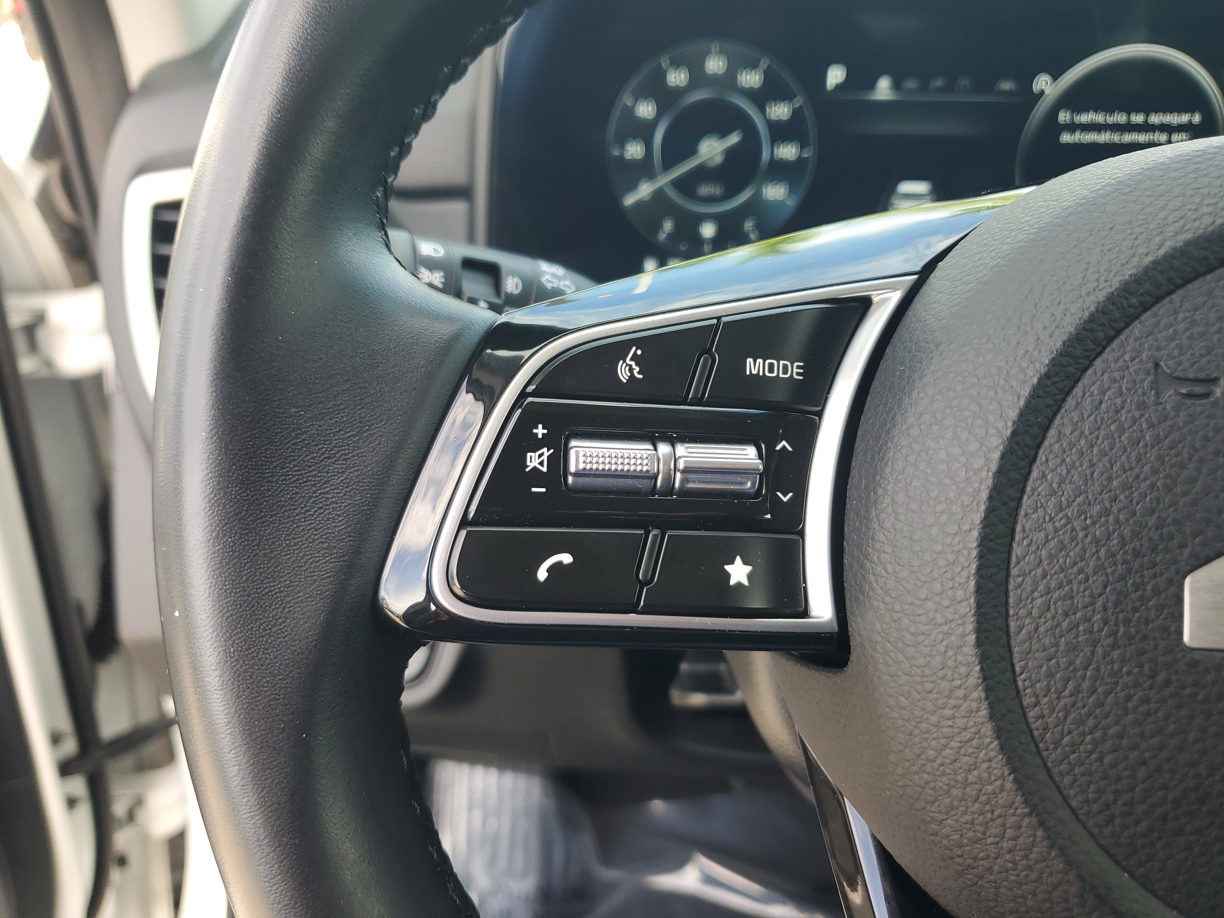 Used 2024 Kia Seltos EX image 21