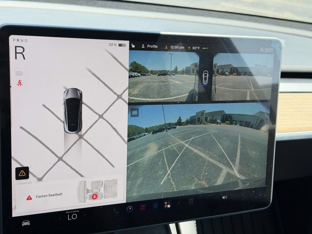 Used 2024 Tesla Model Y Performance AWD/4WD image 4