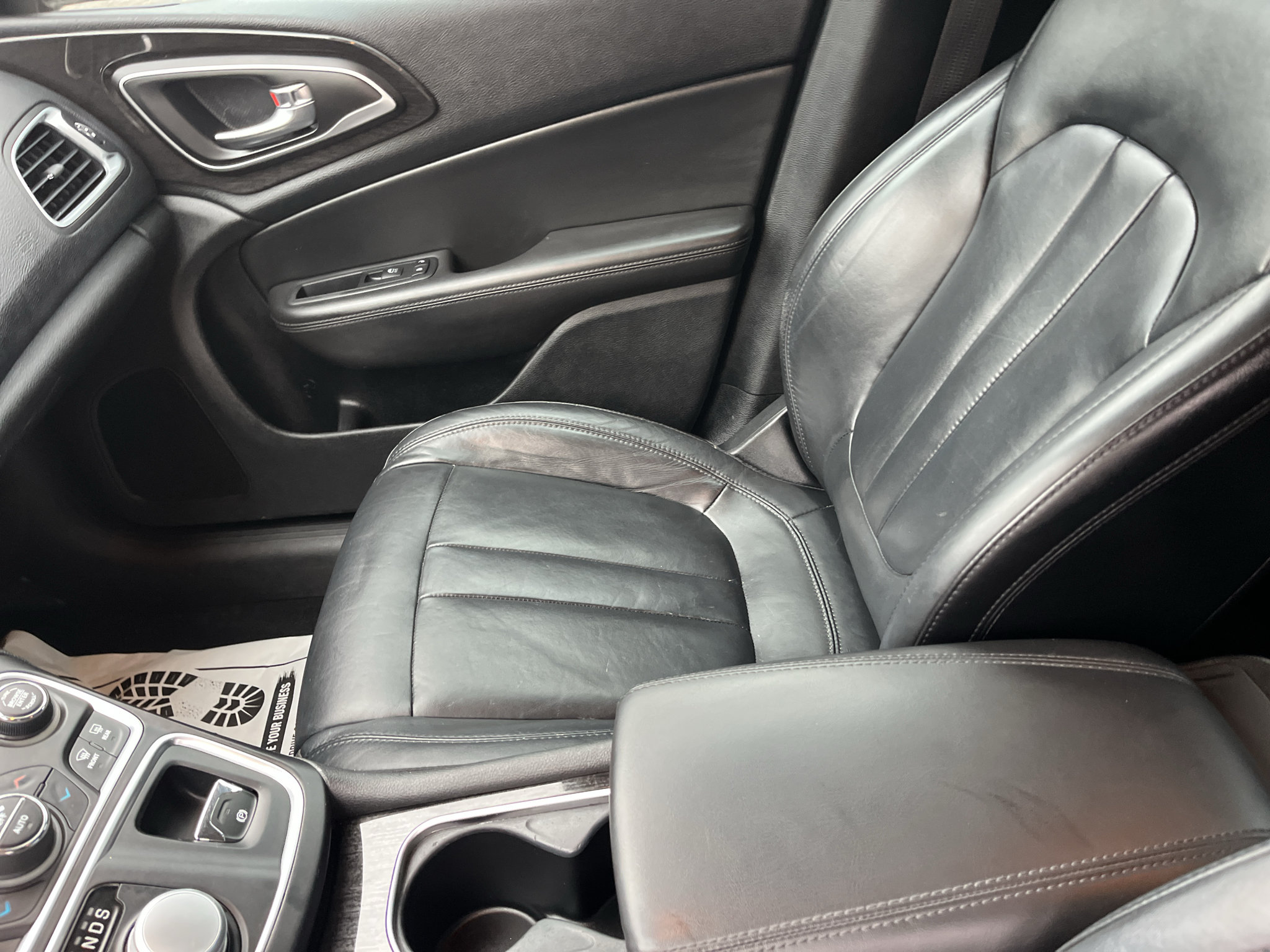 Used 2015 Chrysler 200 C FWD image 20