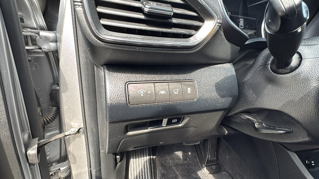 Used 2023 Hyundai Santa Fe SEL AWD/4WD image 14