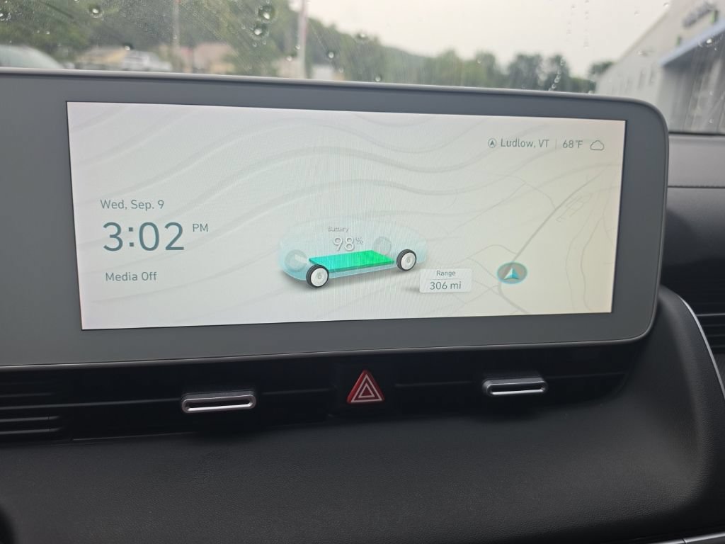 Used 2024 Hyundai Ioniq 5 SEL AWD/4WD image 18