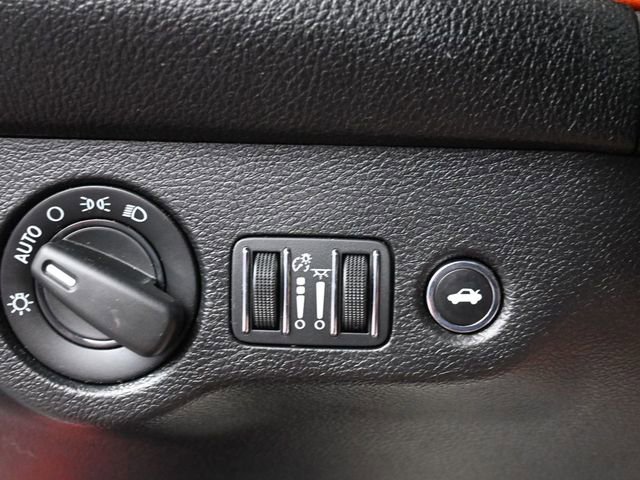 Used 2019 Dodge Challenger SRT Hellcat Redeye image 14