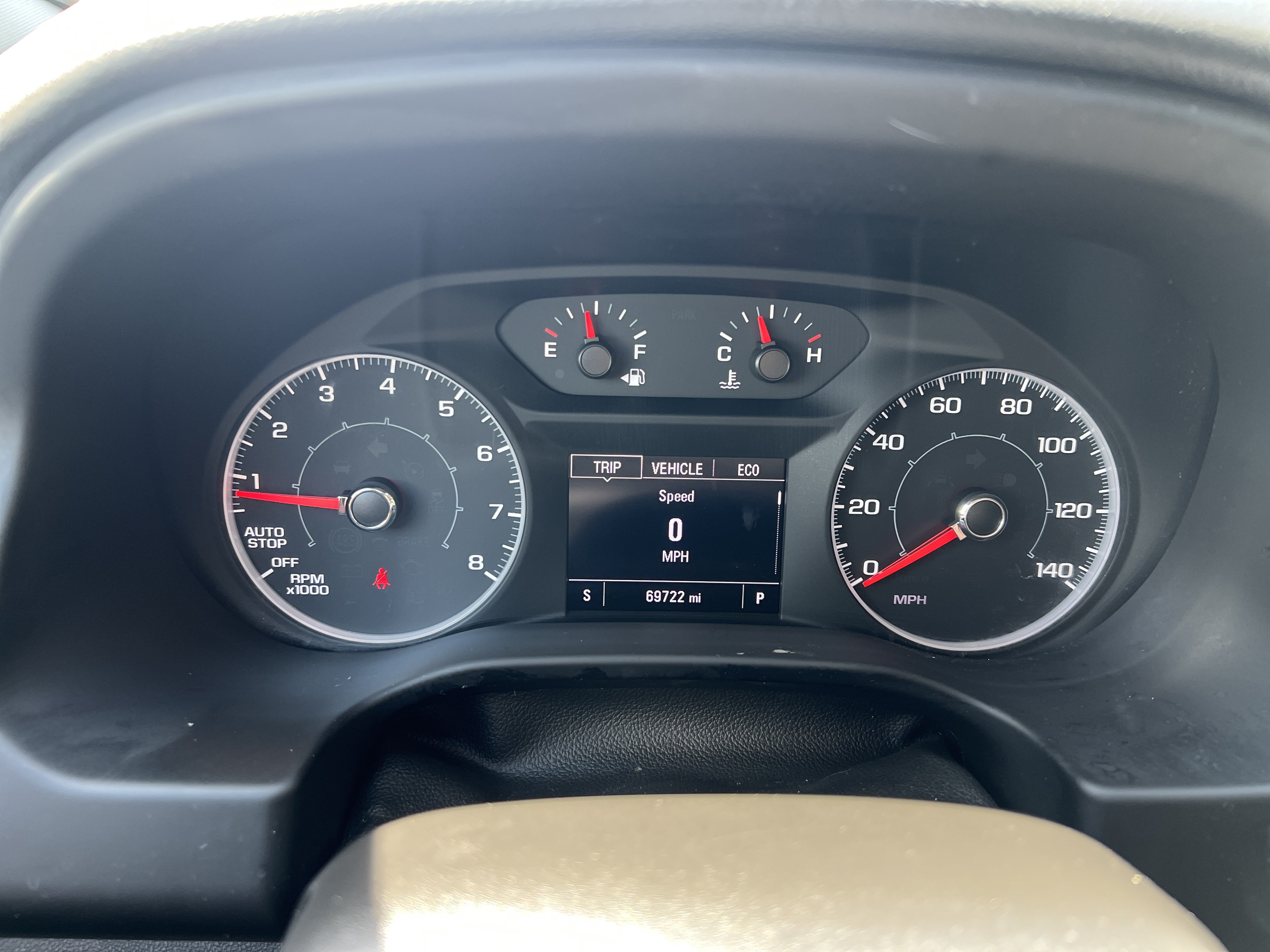 Used 2019 GMC Acadia SLE FWD image 19