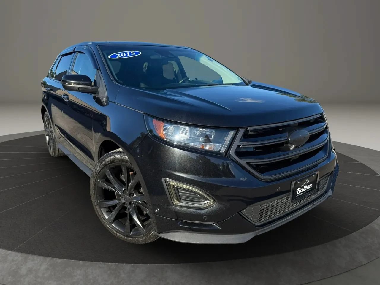 Used 2015 Ford Edge Sport w/ Equipment Group 401A FWD image 2