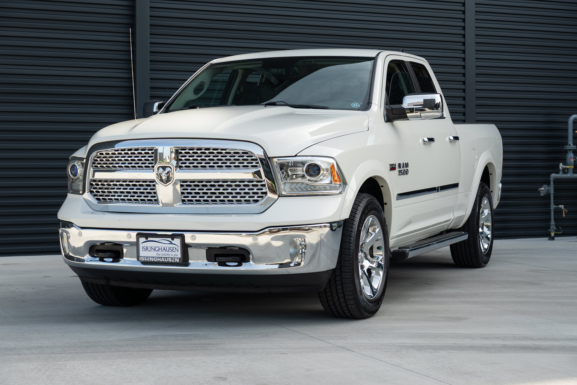Used 2016 RAM 1500 Laramie w/ Convenience Group
