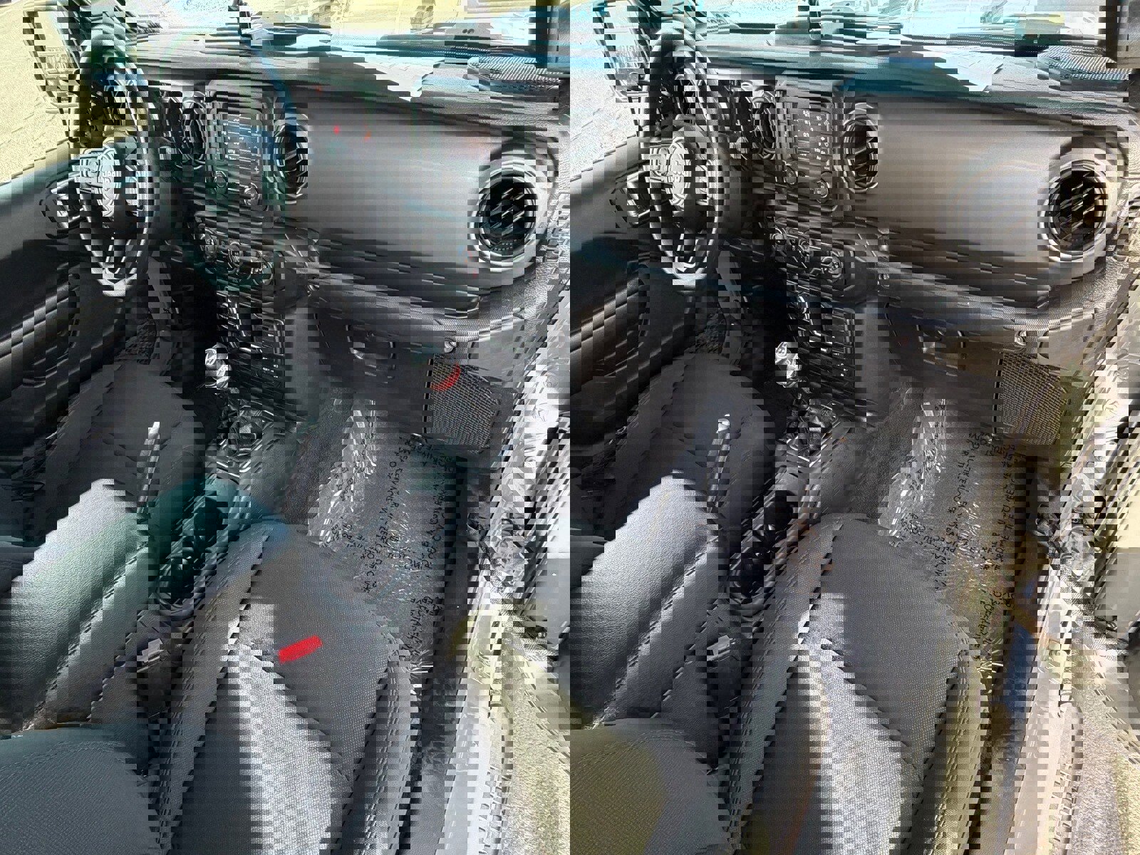 Used 2021 Jeep Gladiator Sport w/ Auxiliary Switch Group image 11