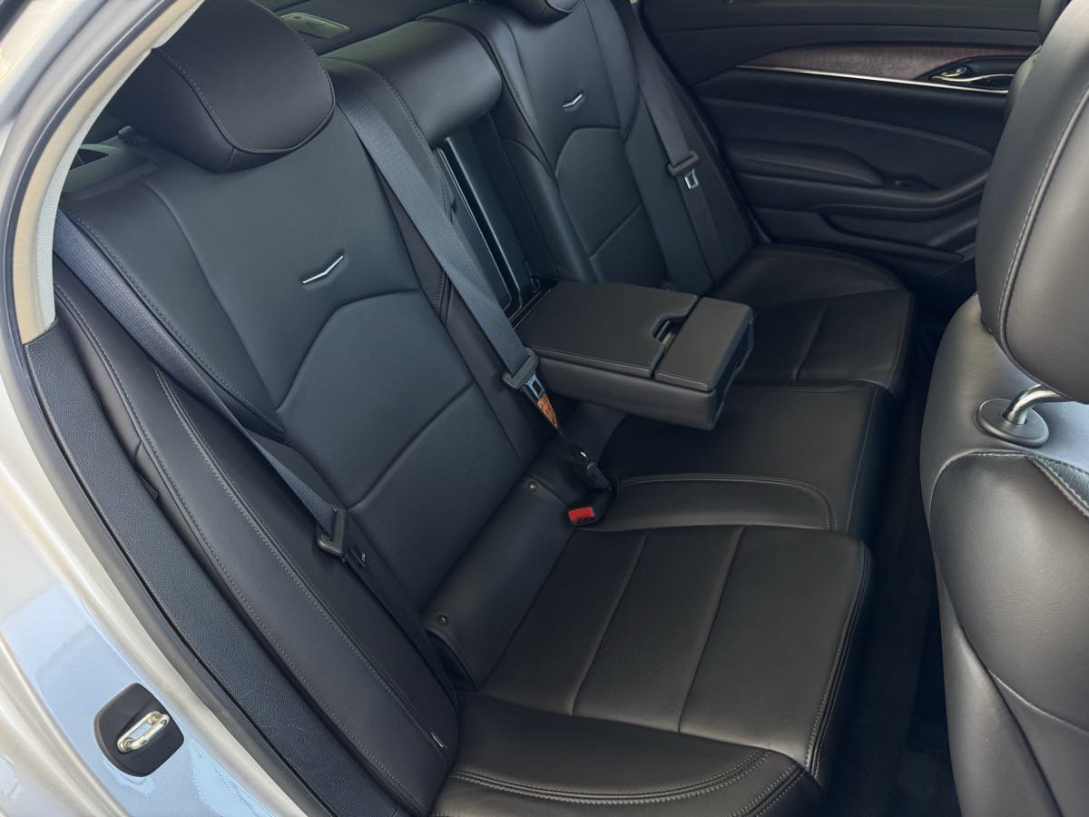 Used 2019 Cadillac CTS Luxury RWD image 28