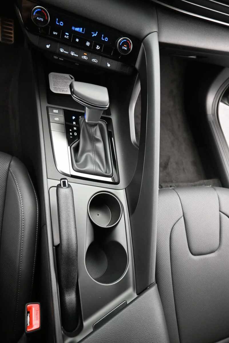 New 2026 Hyundai Elantra SEL Sport FWD image 26